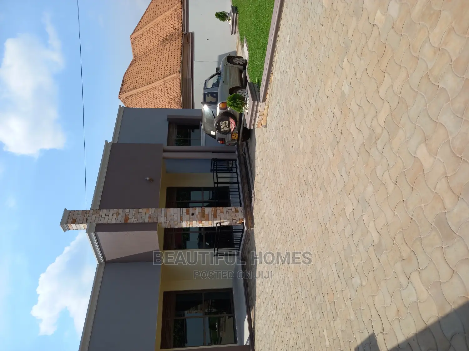Furnished 4bdrm House in Kira for Sale