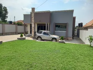 Furnished 4bdrm House in Kira for Sale