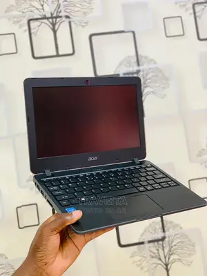 Photo - New Laptop Acer TravelMate B113 4GB Intel Celeron HDD 160GB
