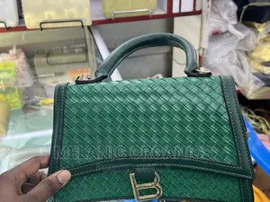 Classy Hand Bag