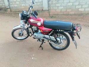 New Yamaha Crux 2021 Red