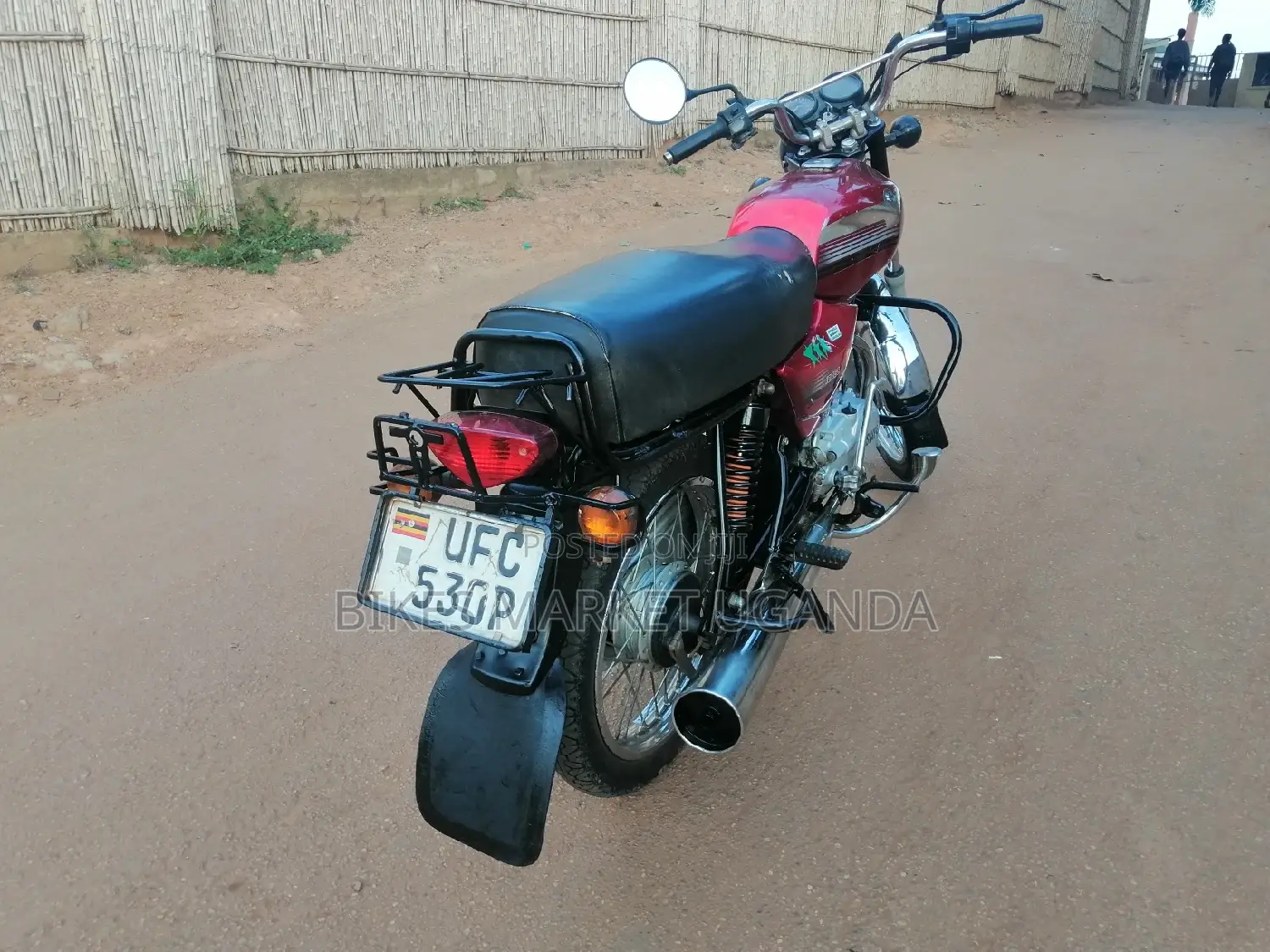 New Yamaha Crux 2021 Red