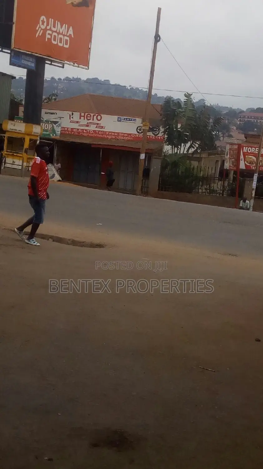 Shops on Sale in Kireka Town at 250m