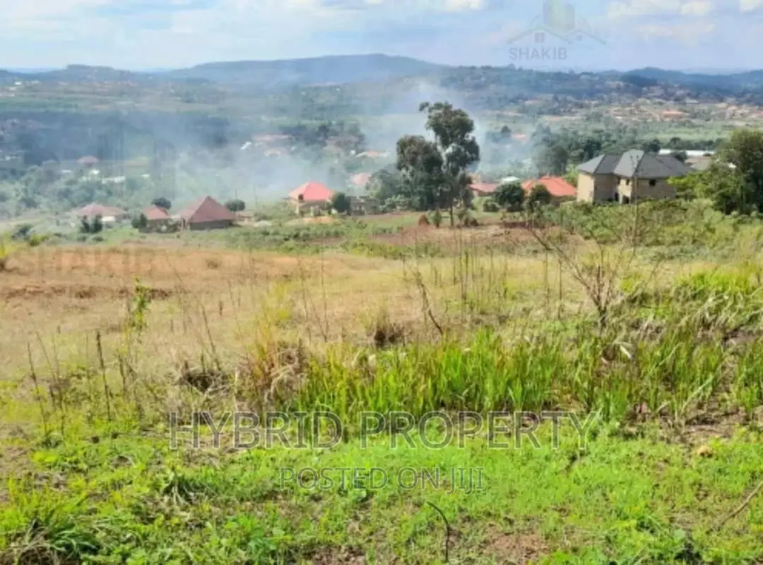Plots for Sale at Gayaza~Nkoowe Hilltop Estate~Hoima Road.