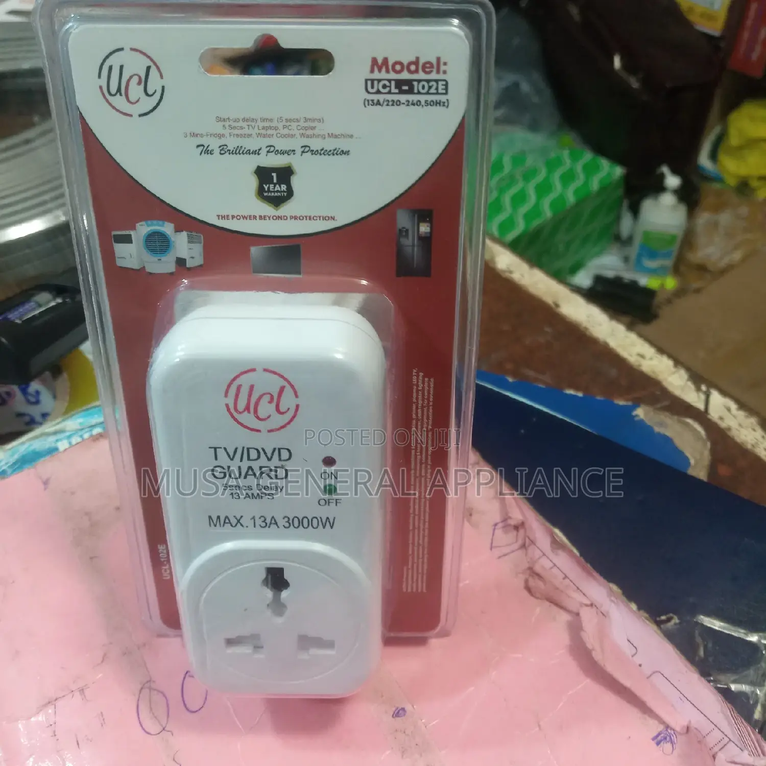 Tv/Dvd Guard 13A