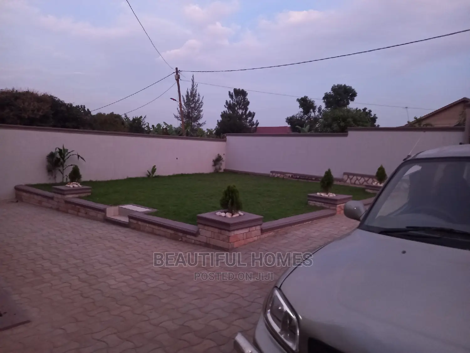 Furnished 4bdrm Bungalow in Kira, Central Division for Sale