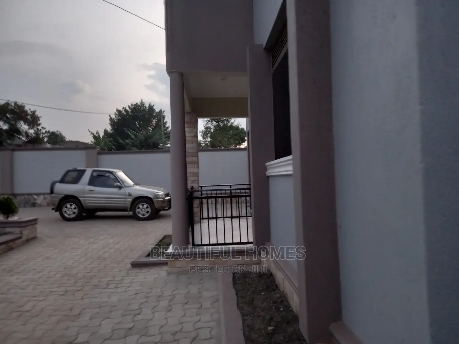 Furnished 4bdrm House in Kira, Central Division for Sale