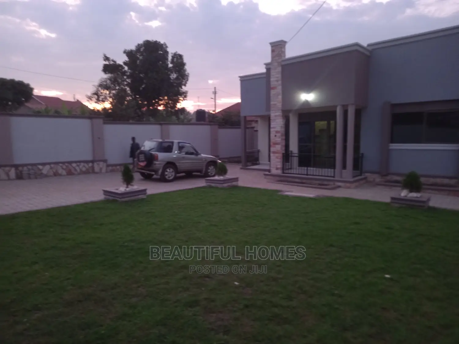 Furnished 4bdrm House in Kira, Central Division for Sale