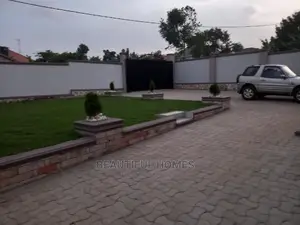 Furnished 4bdrm House in Kira for Sale