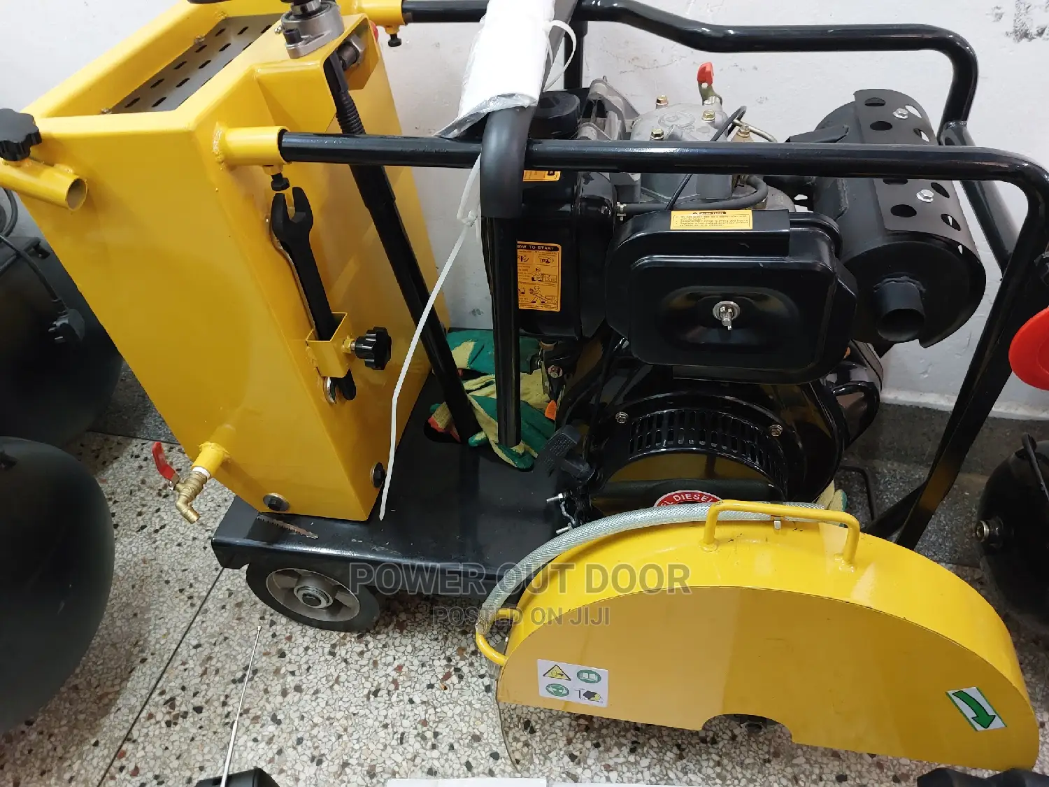 DIESEL Floor Saw / Stump Grinder/ Tarmac Saw
