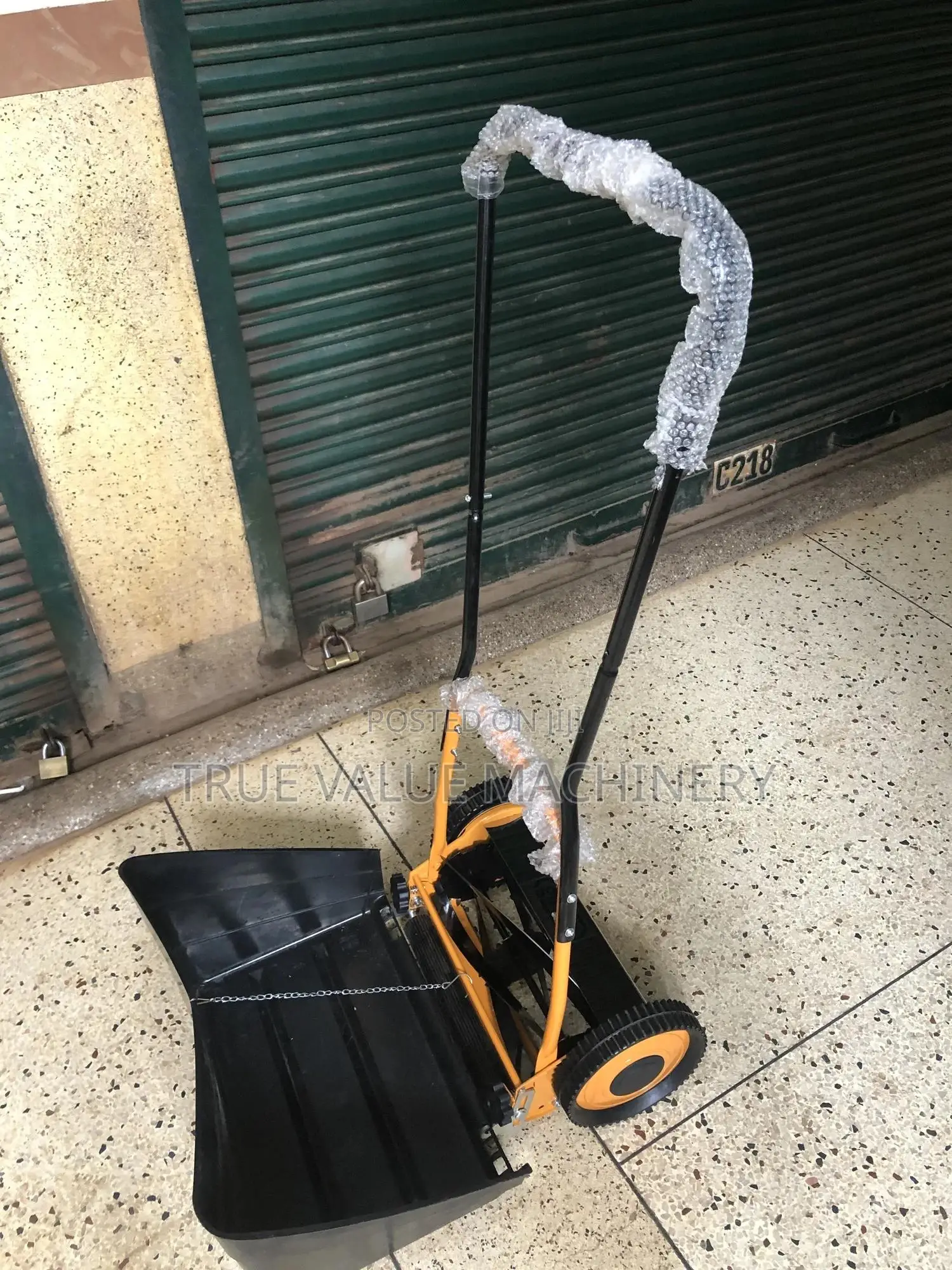 Manual Hand Push Lawn Mower