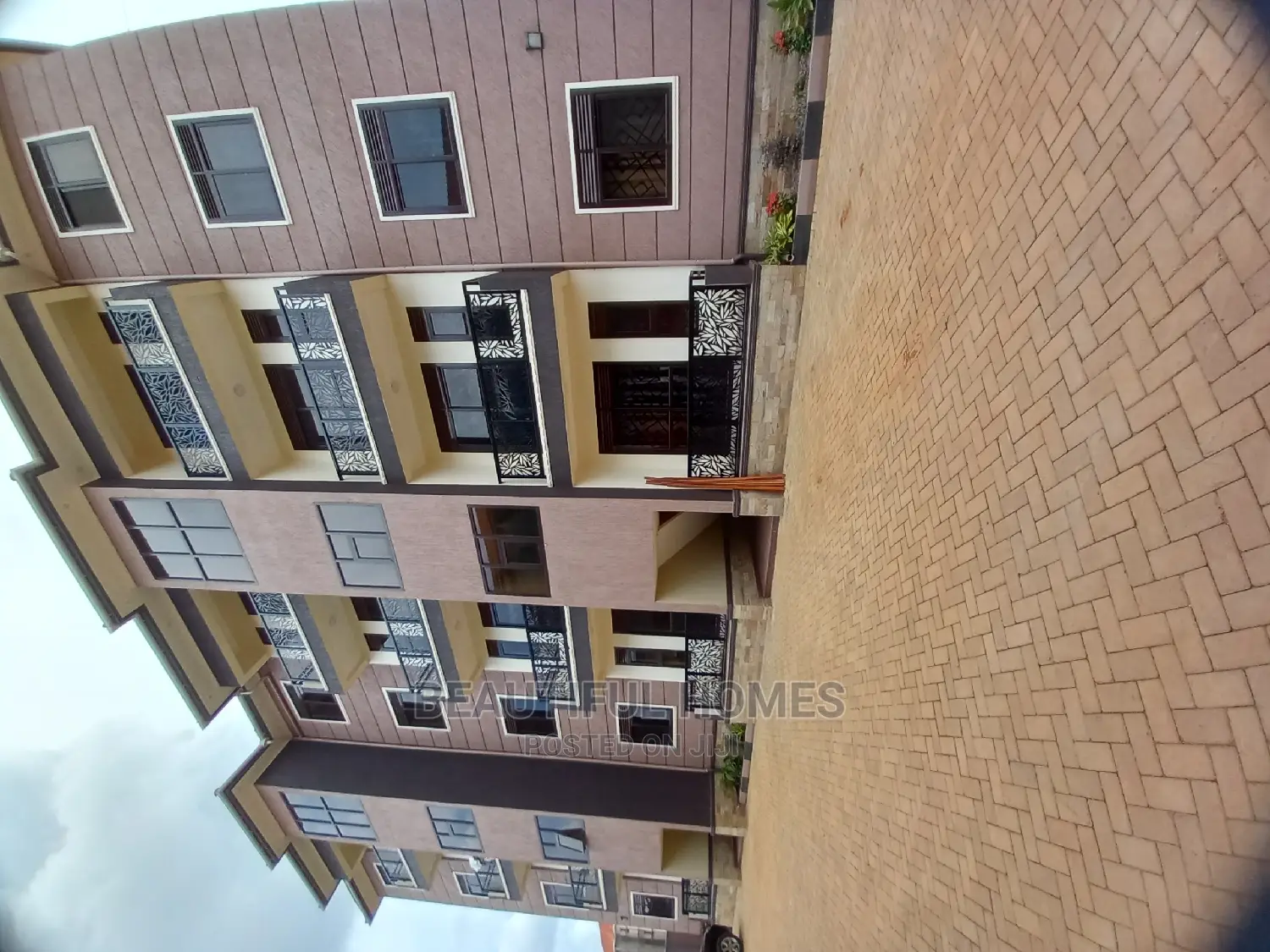 Furnished 2bdrm Block of Flats in Kyanja, Central Division for Sale