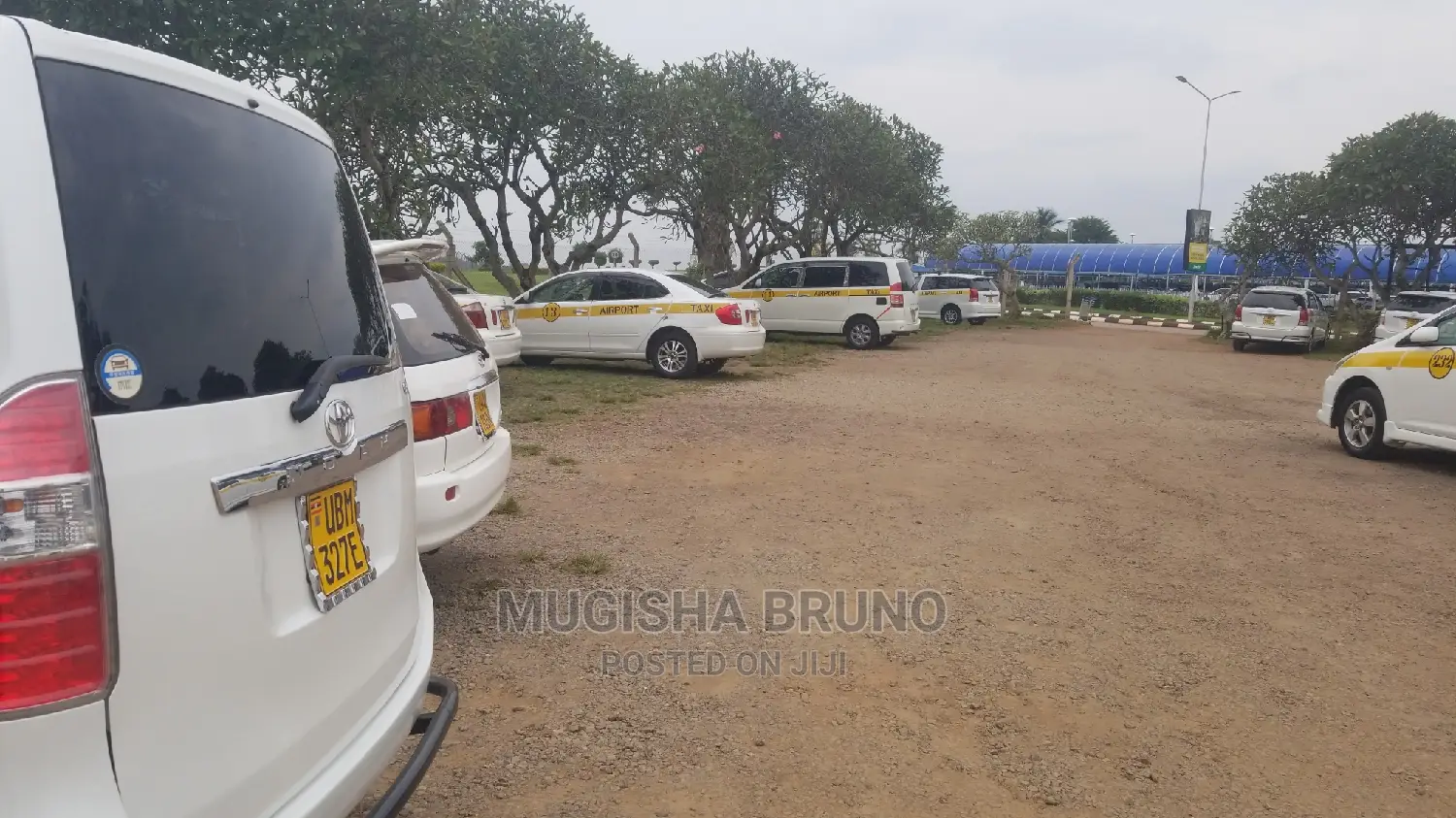 Yellow Strips Airport Taxi Service