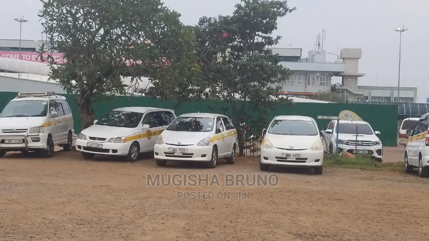 Yellow Strips Airport Taxi Service
