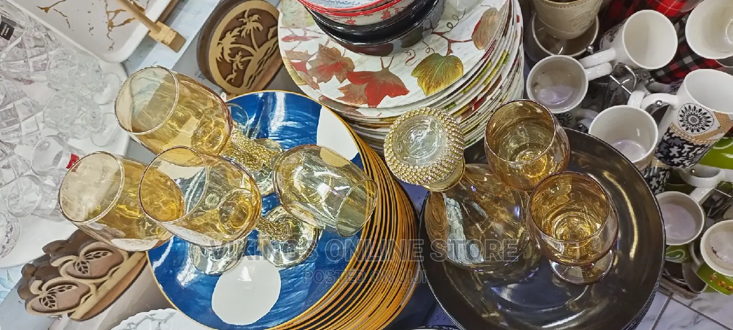 7 Pieces Golden Wine Decanter Set 6 Glasses