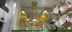 7 Pieces Golden Wine Decanter Set 6 Glasses