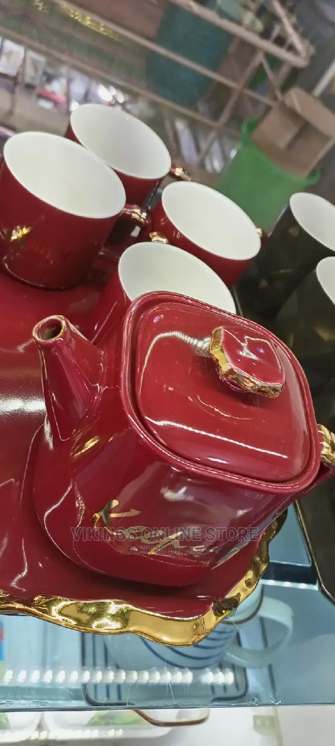 7 Pcs Tea and Cup Set.