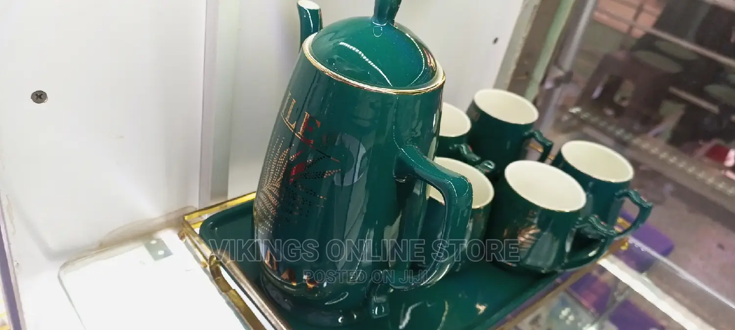 7 Pcs Tea and Cup Set.