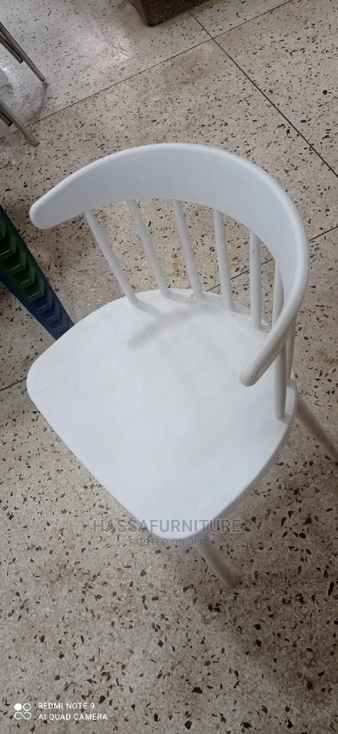 Executive Plastic Chair