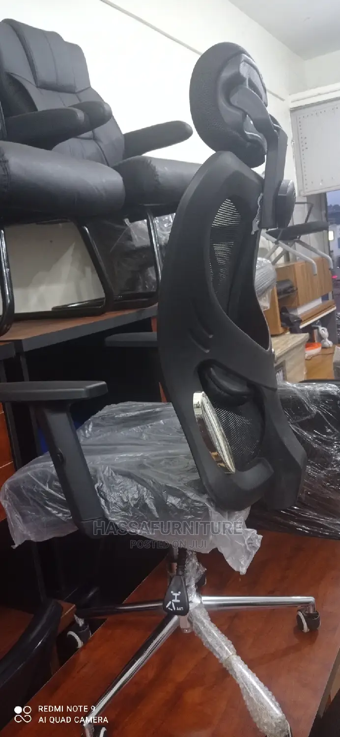 Mesh Adjustable Office Chair