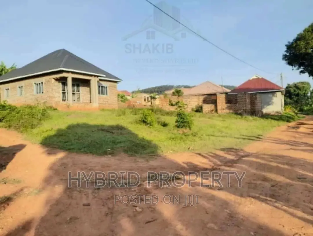 Prime Plots at Sala~Wakiso Land Estate~Hoima Road. For Sale