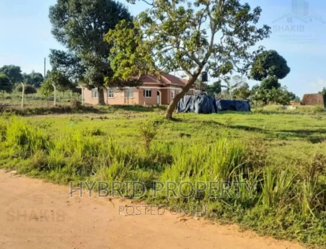 Prime Plots at Sala~Wakiso Land Estate~Hoima Road. For Sale