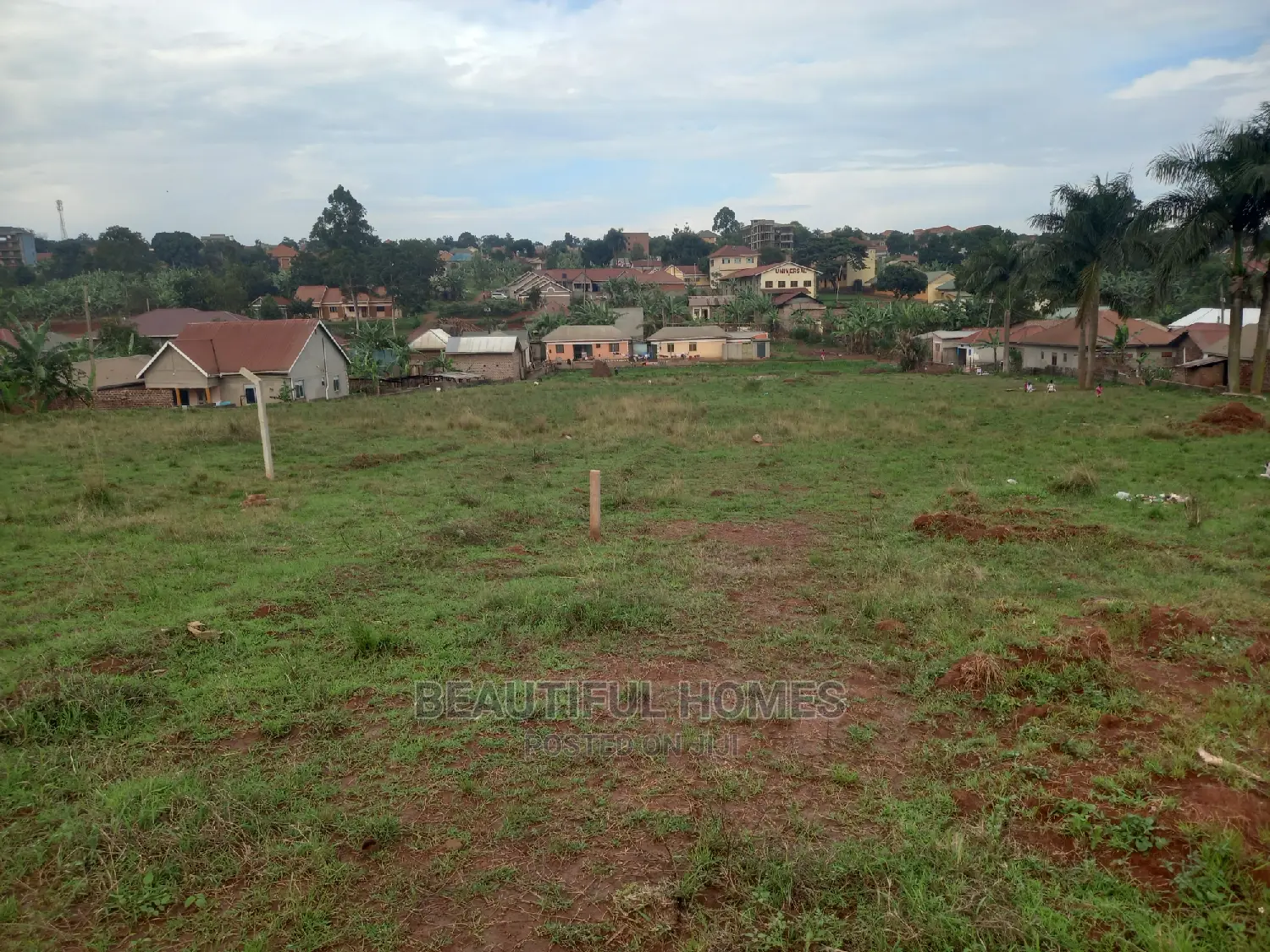 Kisaasi Komamboga Good Land on Sell