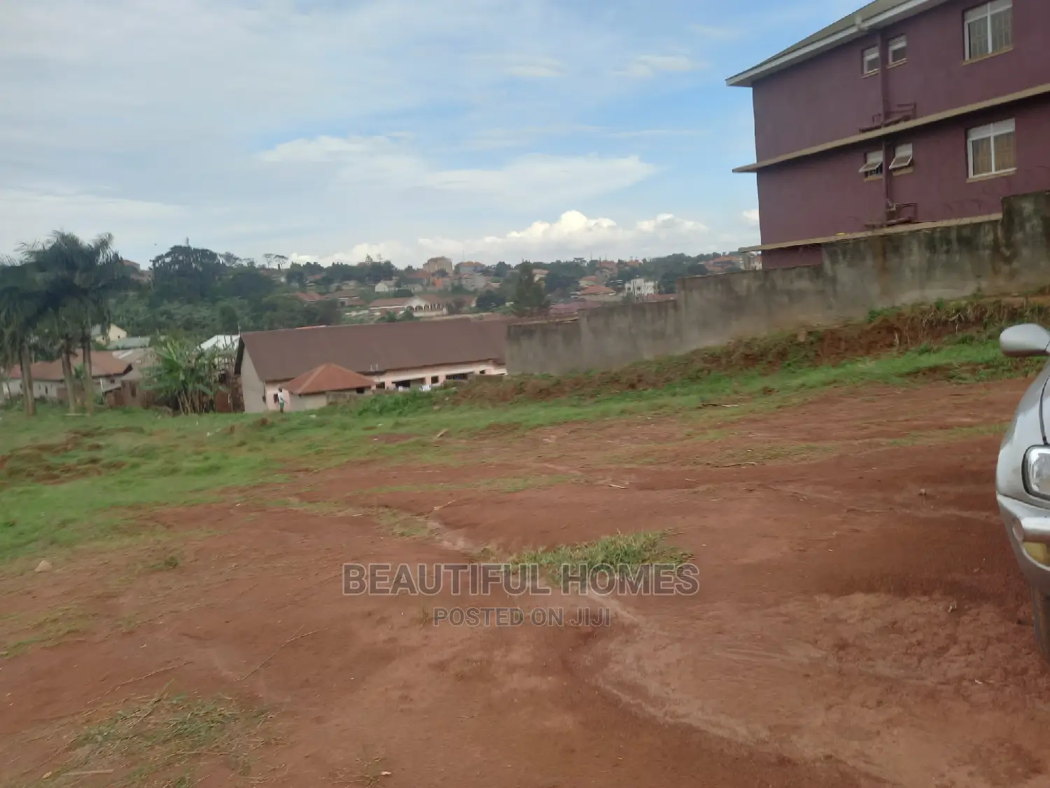 Kisaasi Komamboga Fancy Plots for Sell