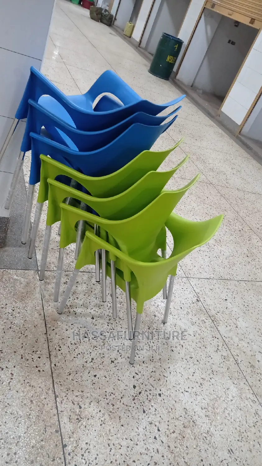 Plastic Restaurant Chairs Brand