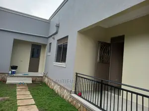 Furnished 4bdrm House in Kira for Sale