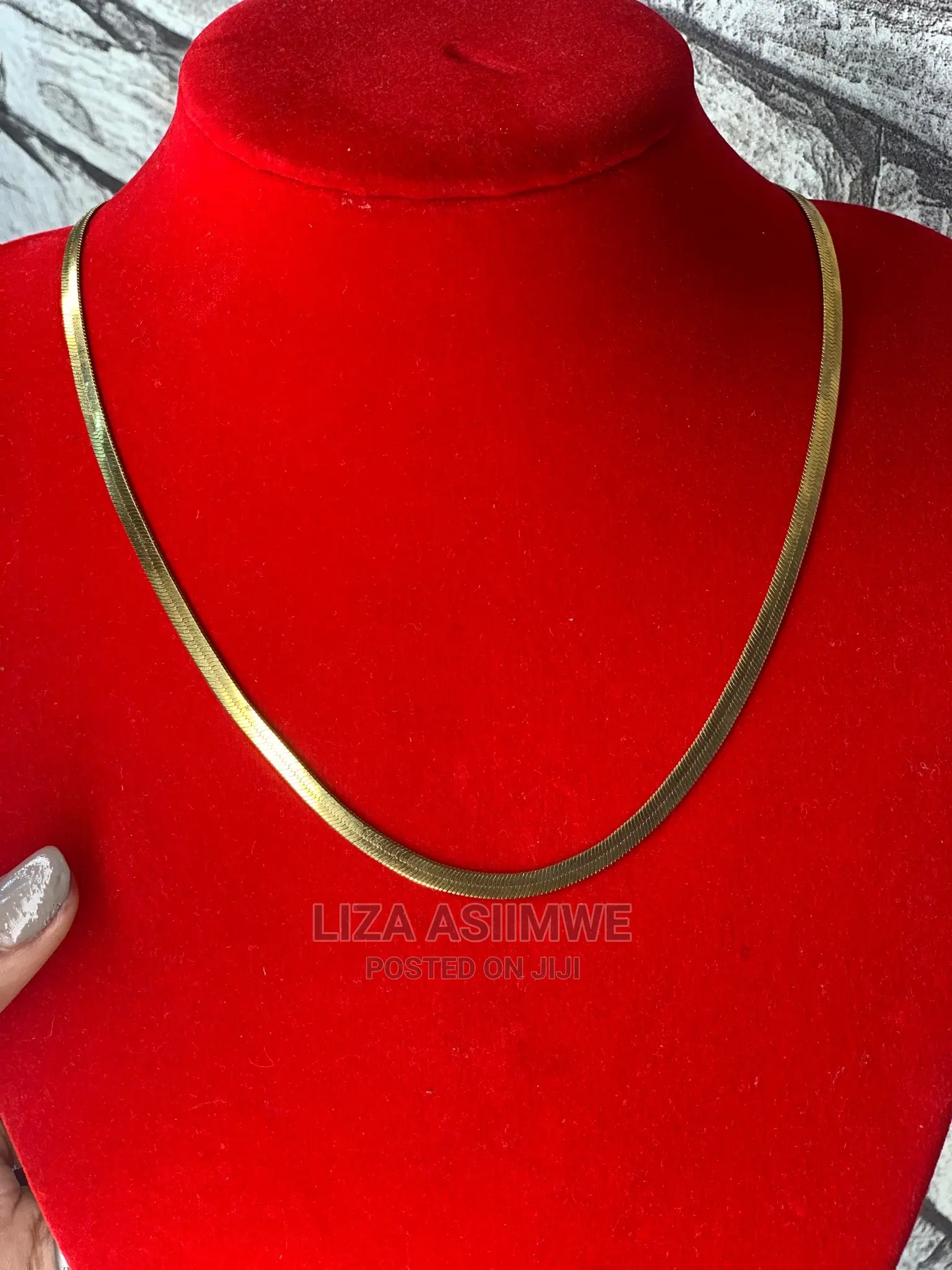 Simple Unisex Necklaces Available