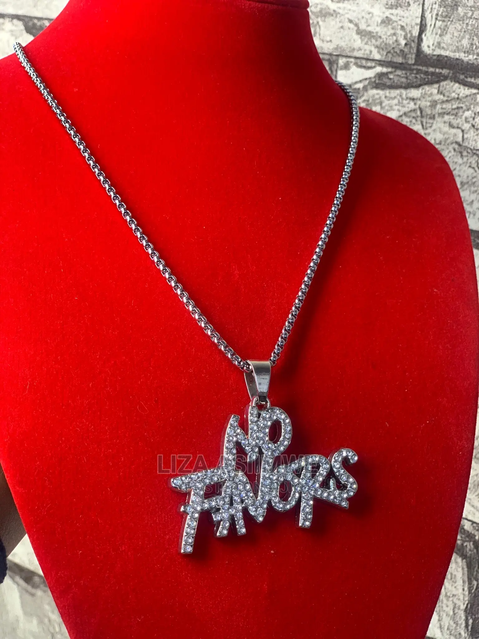 Men’S Simple Necklaces Available