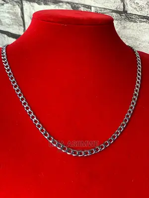 Men’S Simple Necklaces Available