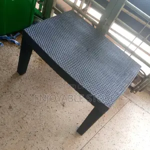 Plastic Easy Table