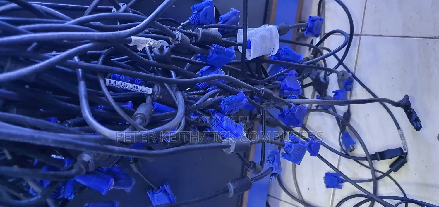UK/US New and Used VGA/Signal Cables for Domestic/Office Use