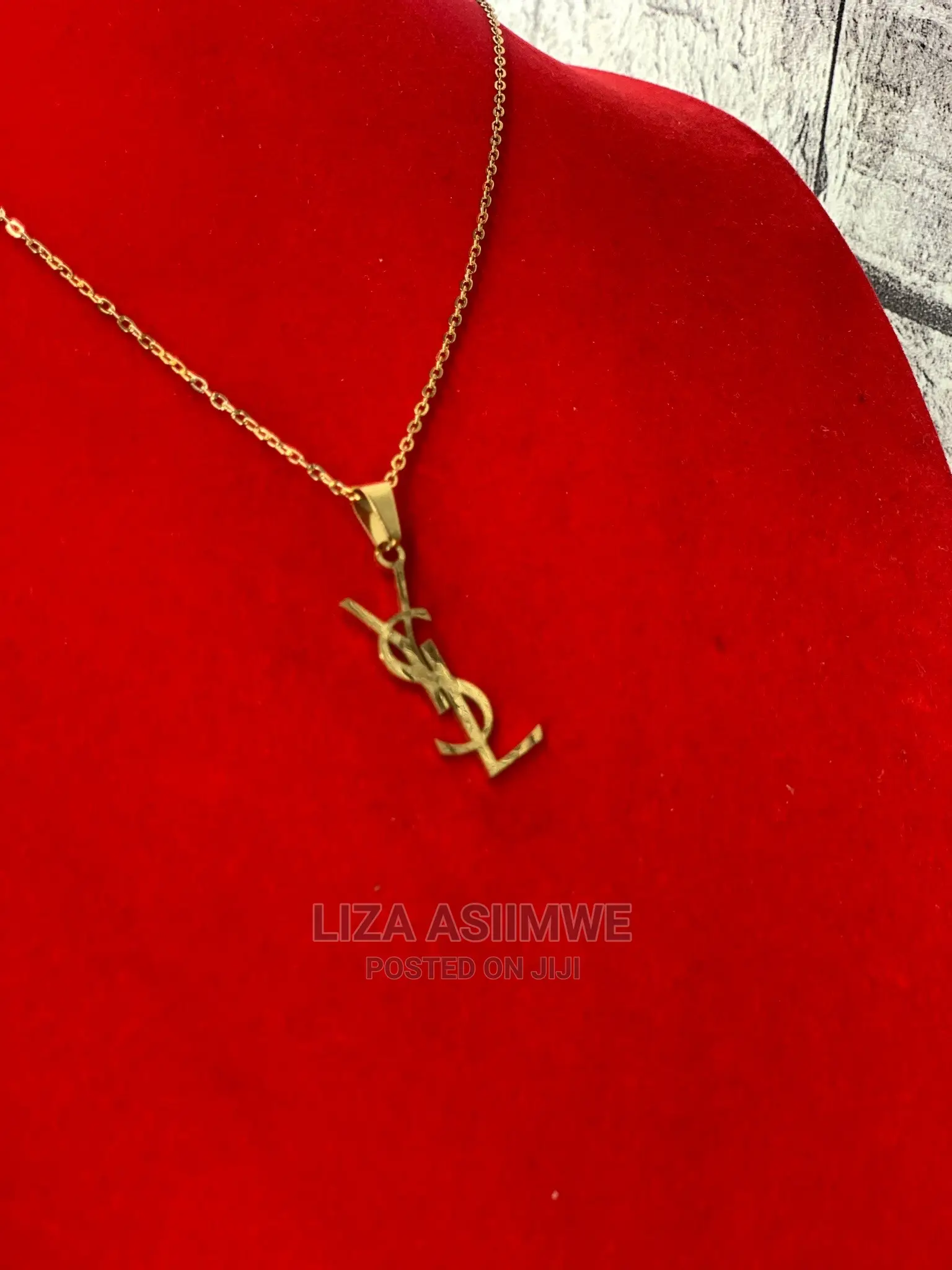 Simple Lady Necklaces Available