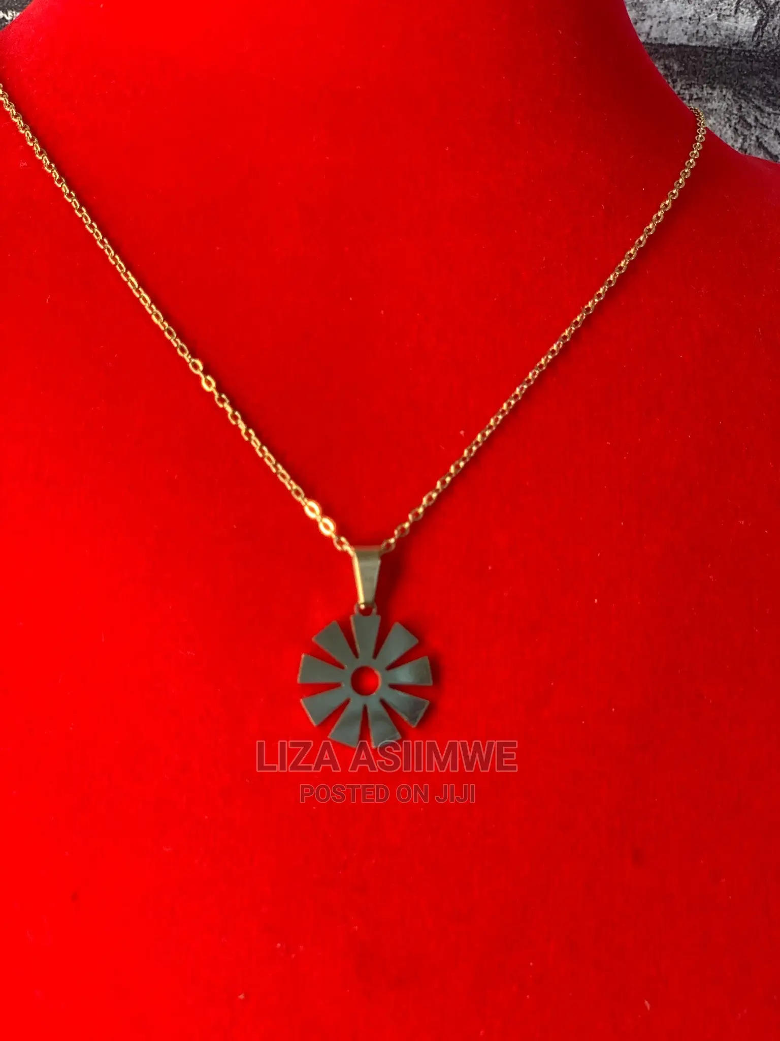 Simple Lady Necklaces