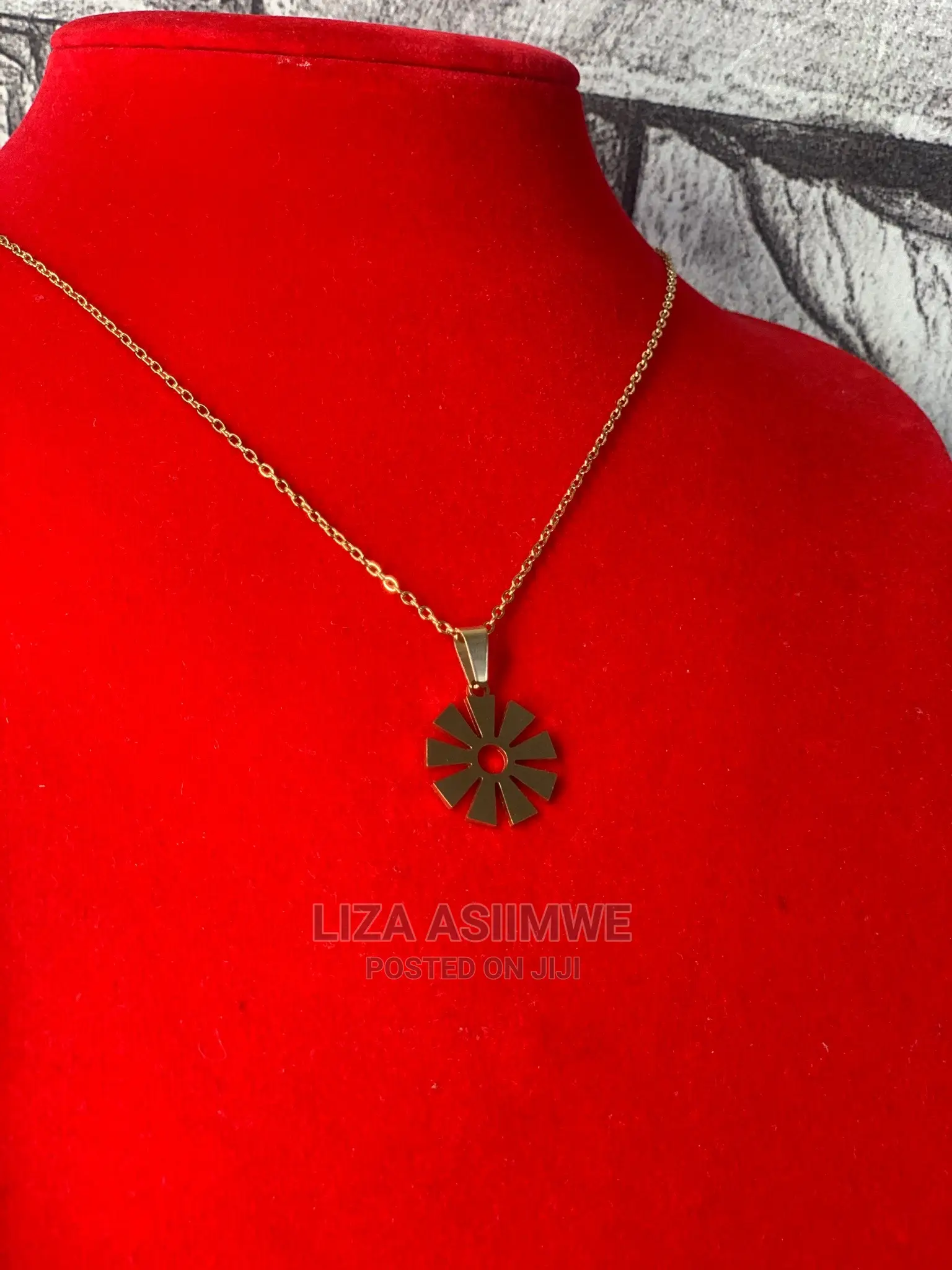 Simple Lady Necklaces