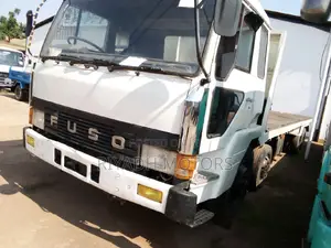 Fuso Low Bed
