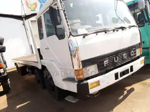 Fuso Low Bed
