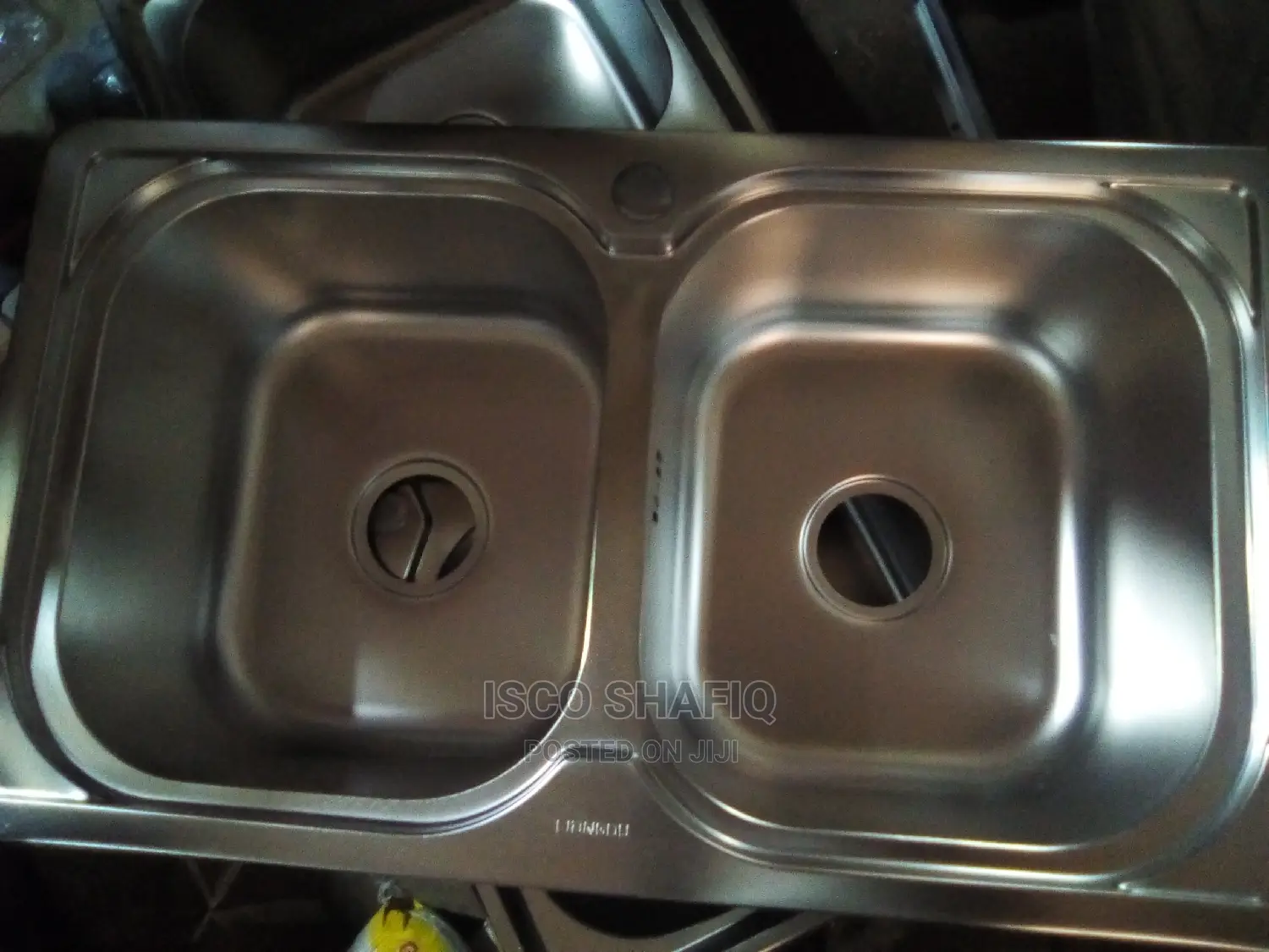 Metalic Sinks