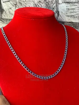 Men’S Simple Necklaces Available