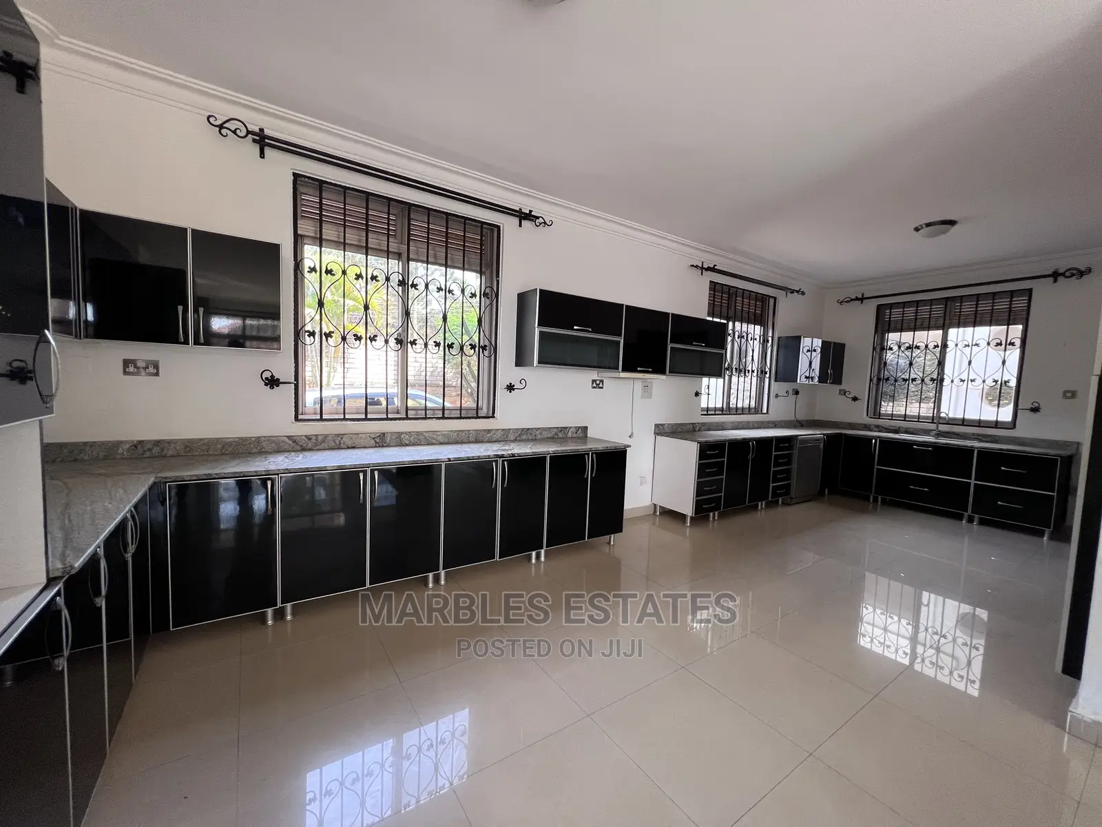 5bdrm House in Butabika, Central Division for Rent