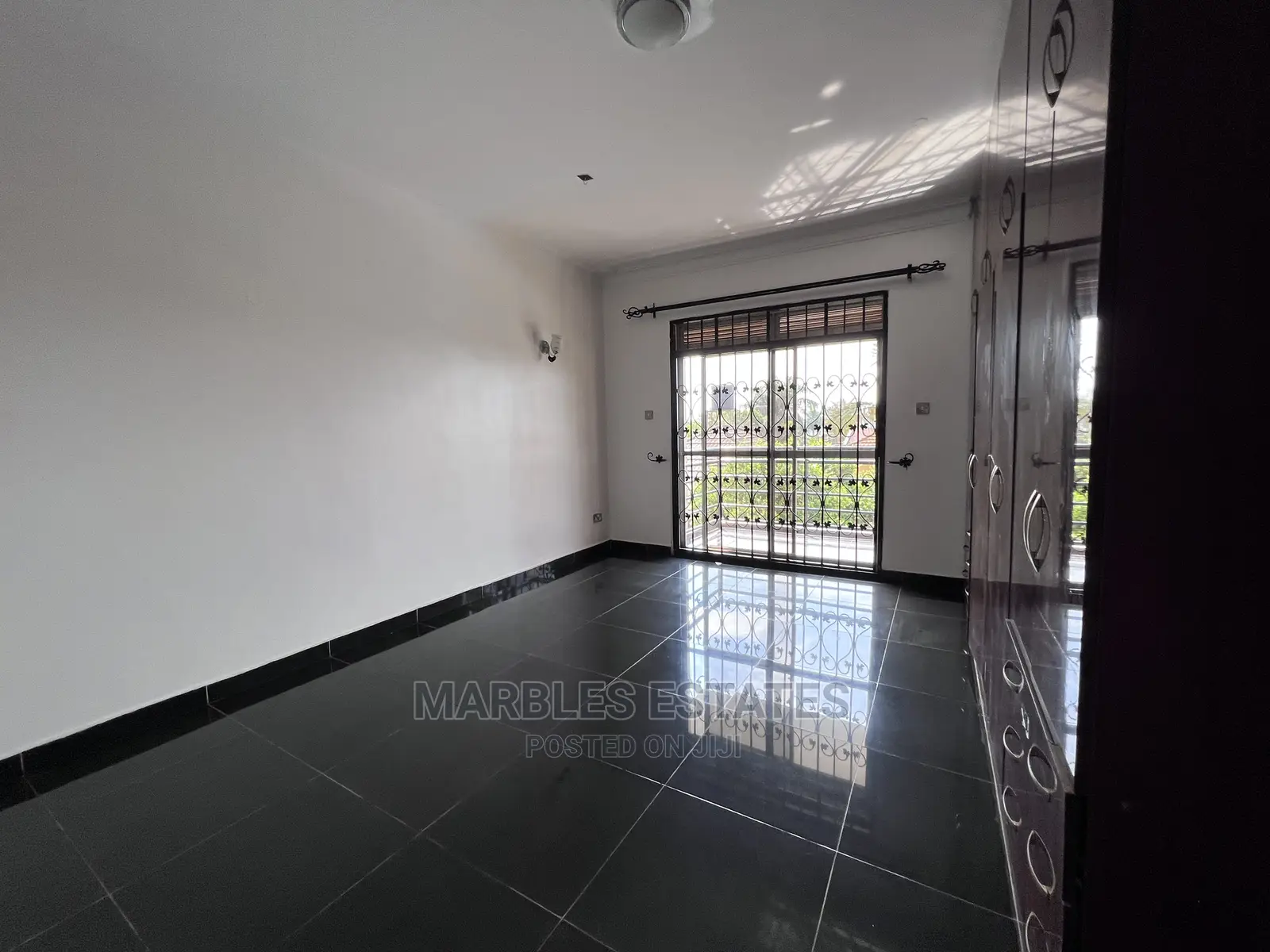 5bdrm House in Butabika, Central Division for Rent