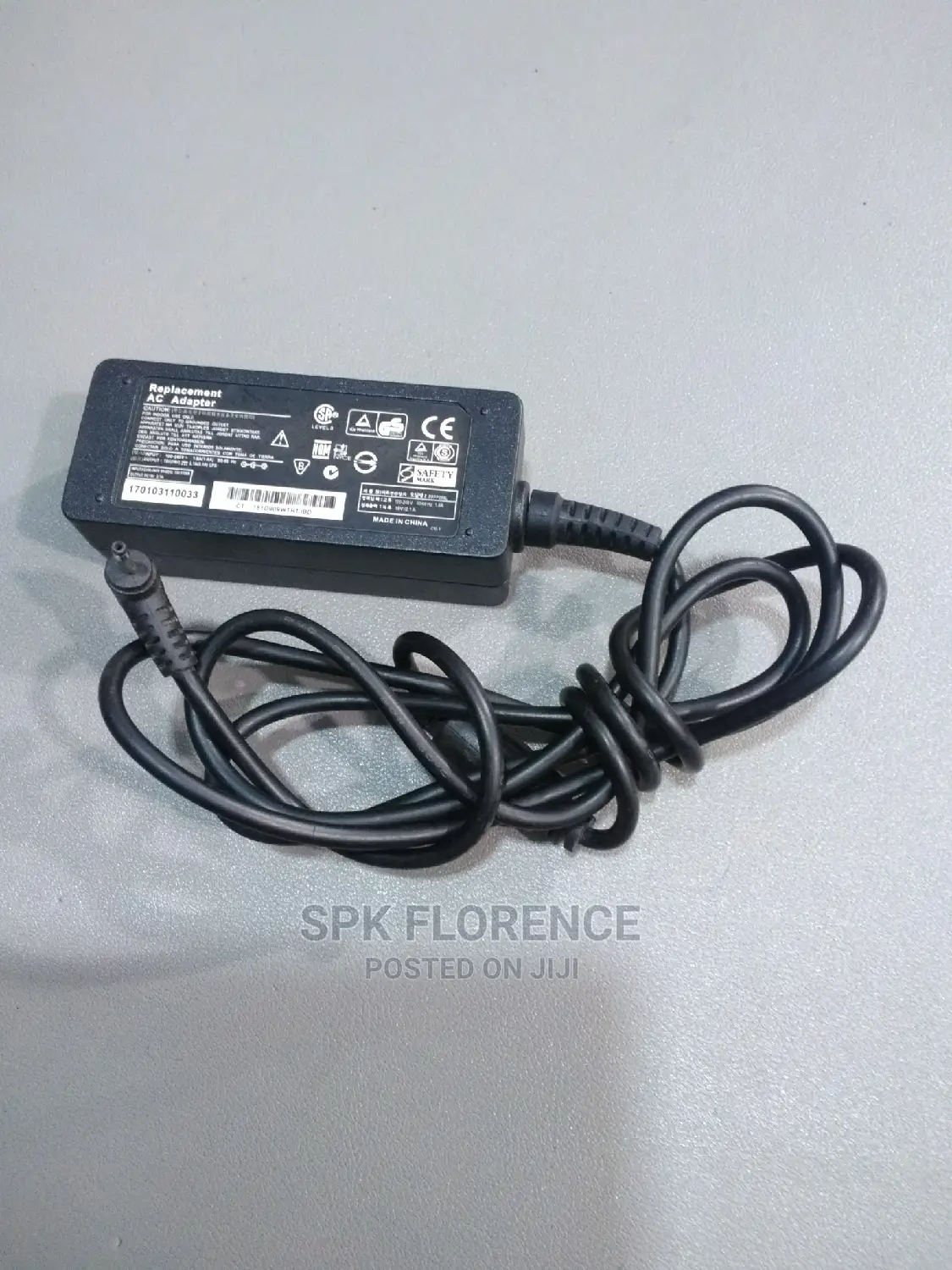 Replacement AC Adapter 19V