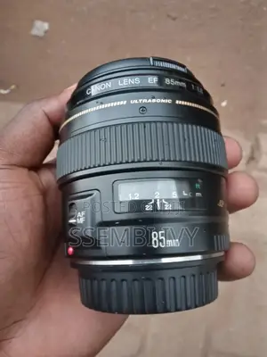 Canon: 85mm Lens.