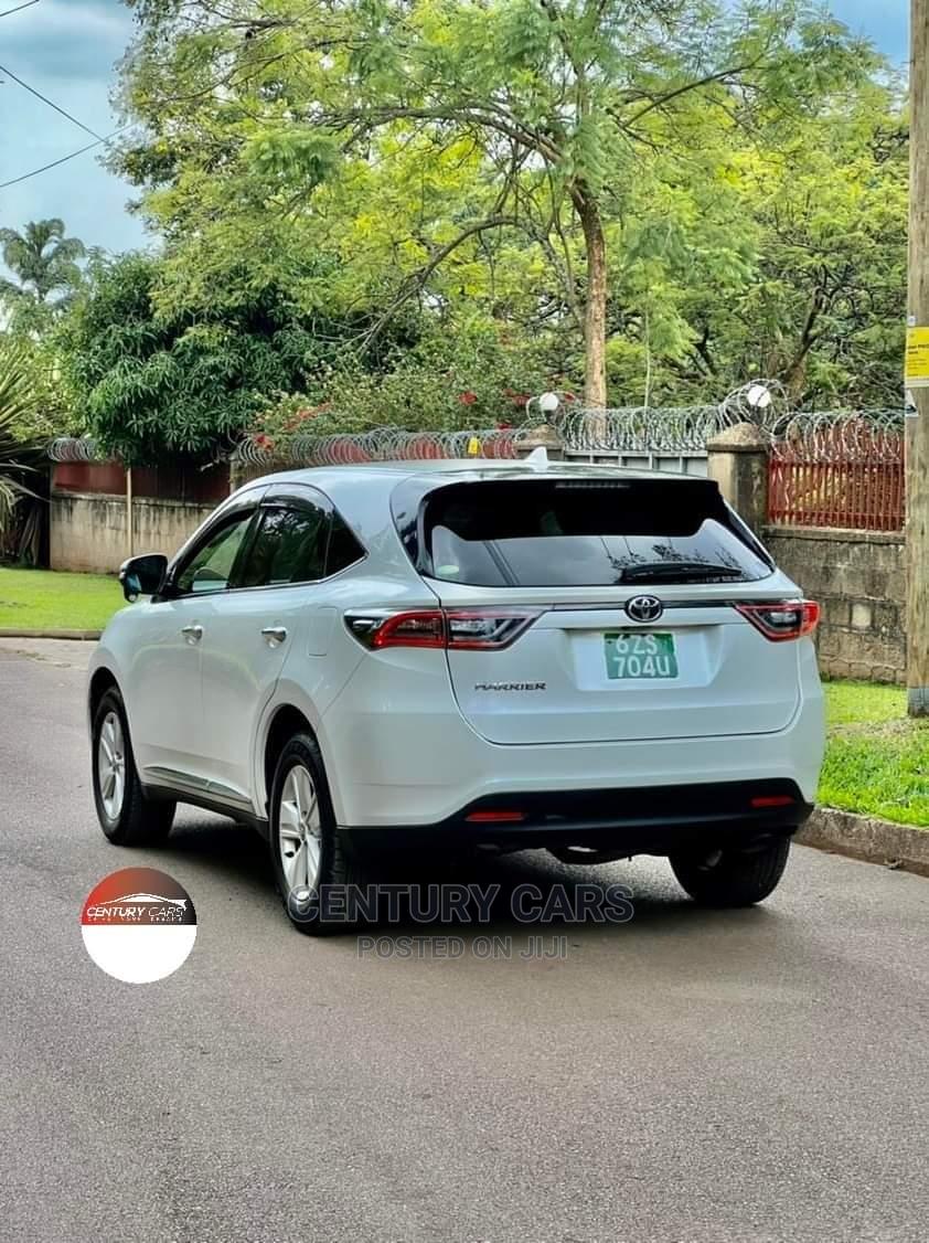 Toyota Harrier 2.0 2014 White in Central Division Cars, Century Carz