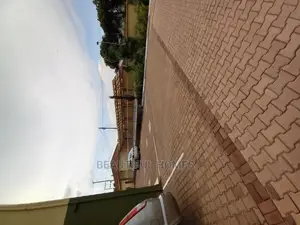 Furnished 2bdrm Condo in Bukoto, Central Division for Sale