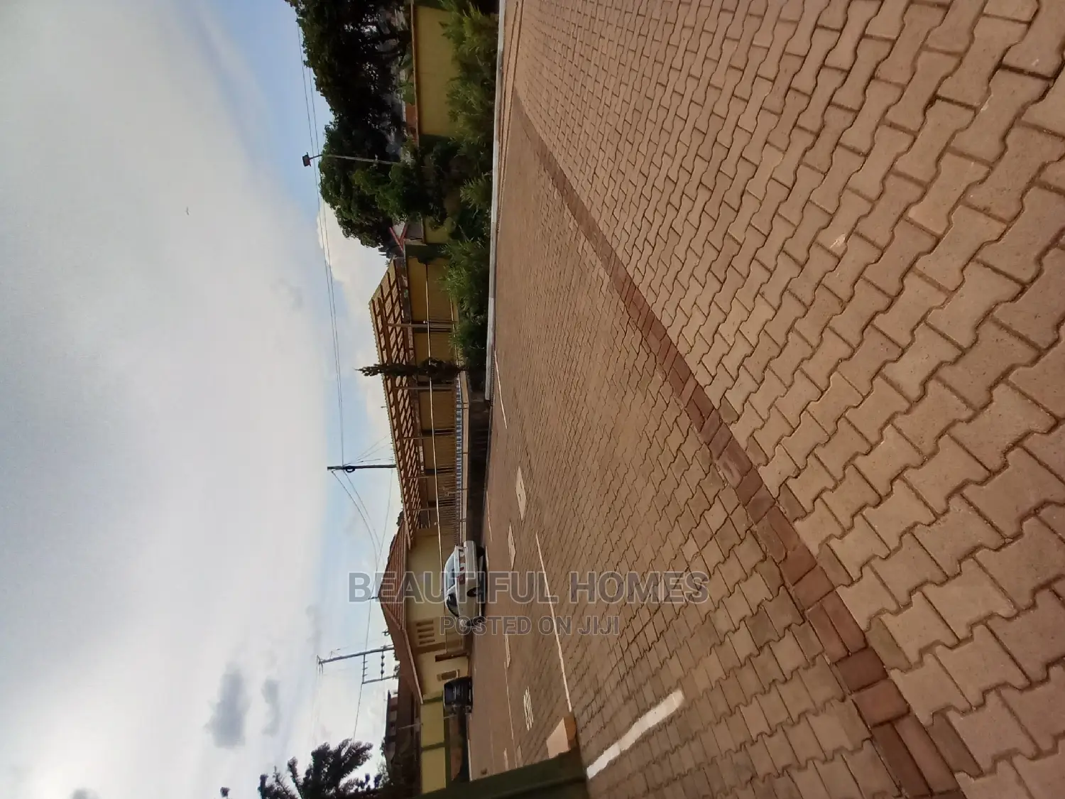 Furnished 2bdrm Apartment in Bukoto, Central Division for Sale