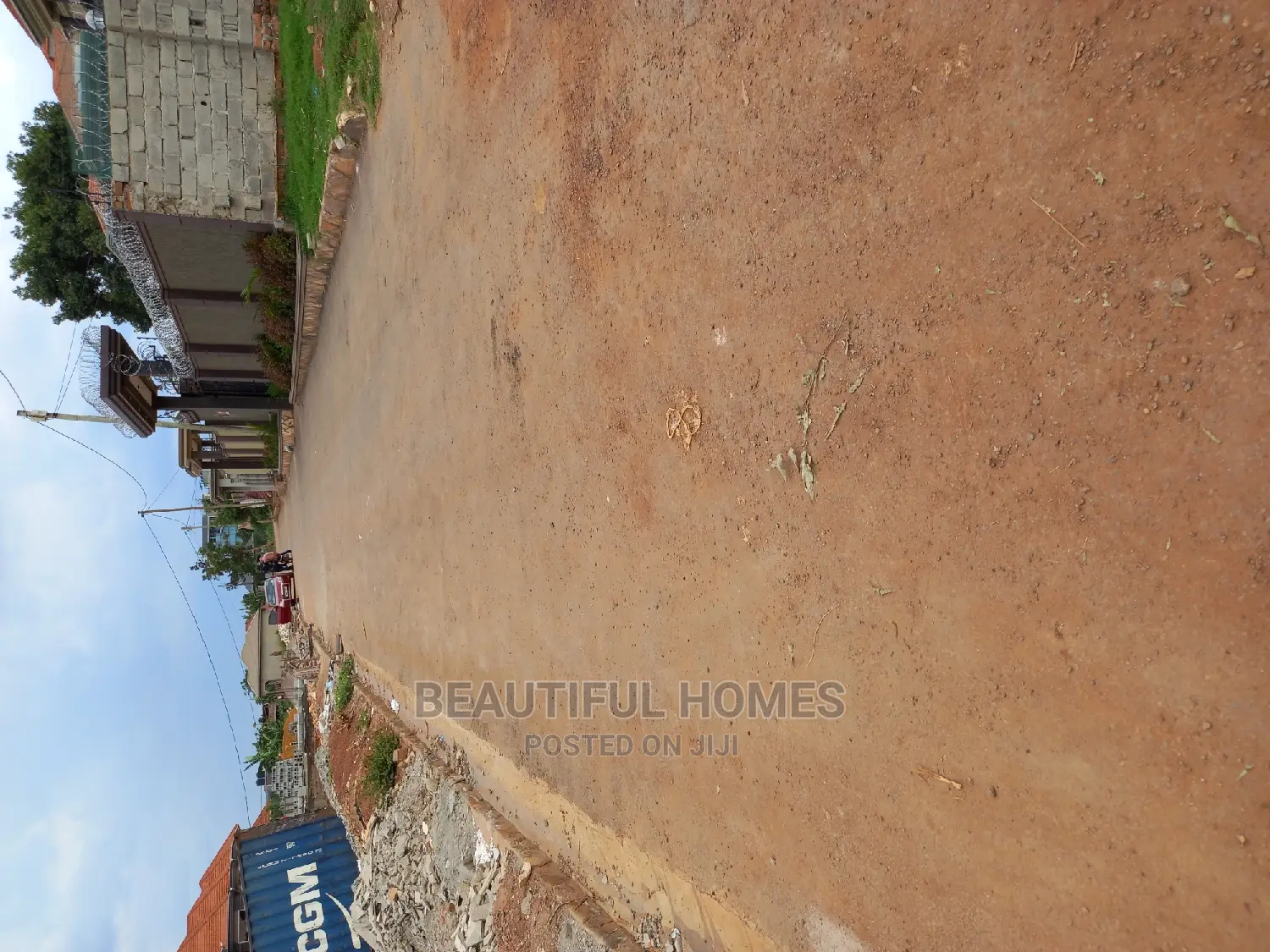 Furnished 6bdrm Duplex in Bukoto, Central Division for Sale